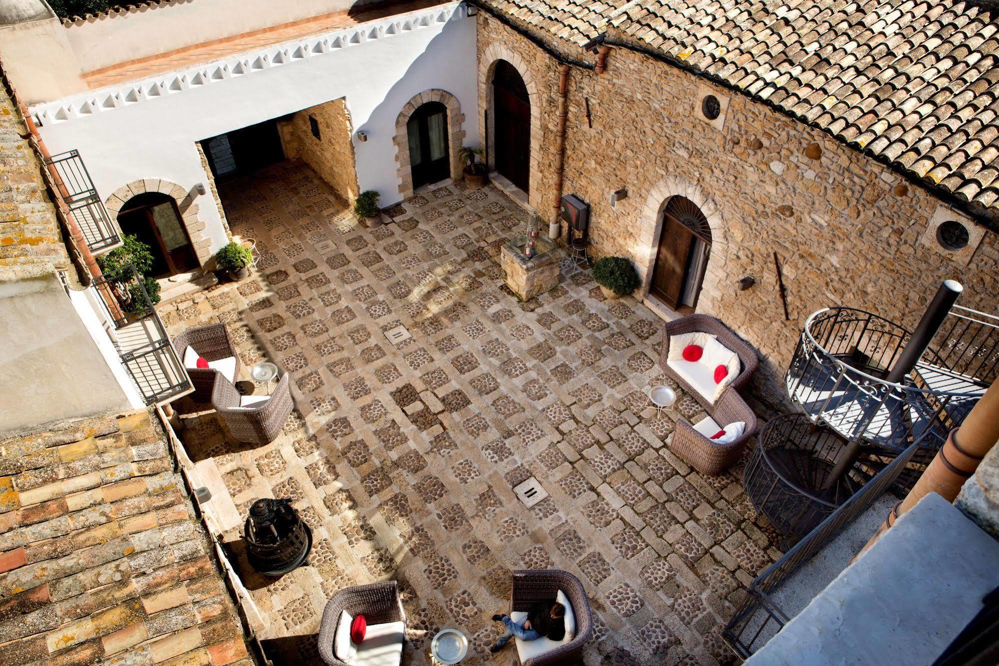 Il Baglio Della Luna Relais By Le Dhome Sicily Балестрате Экстерьер фото